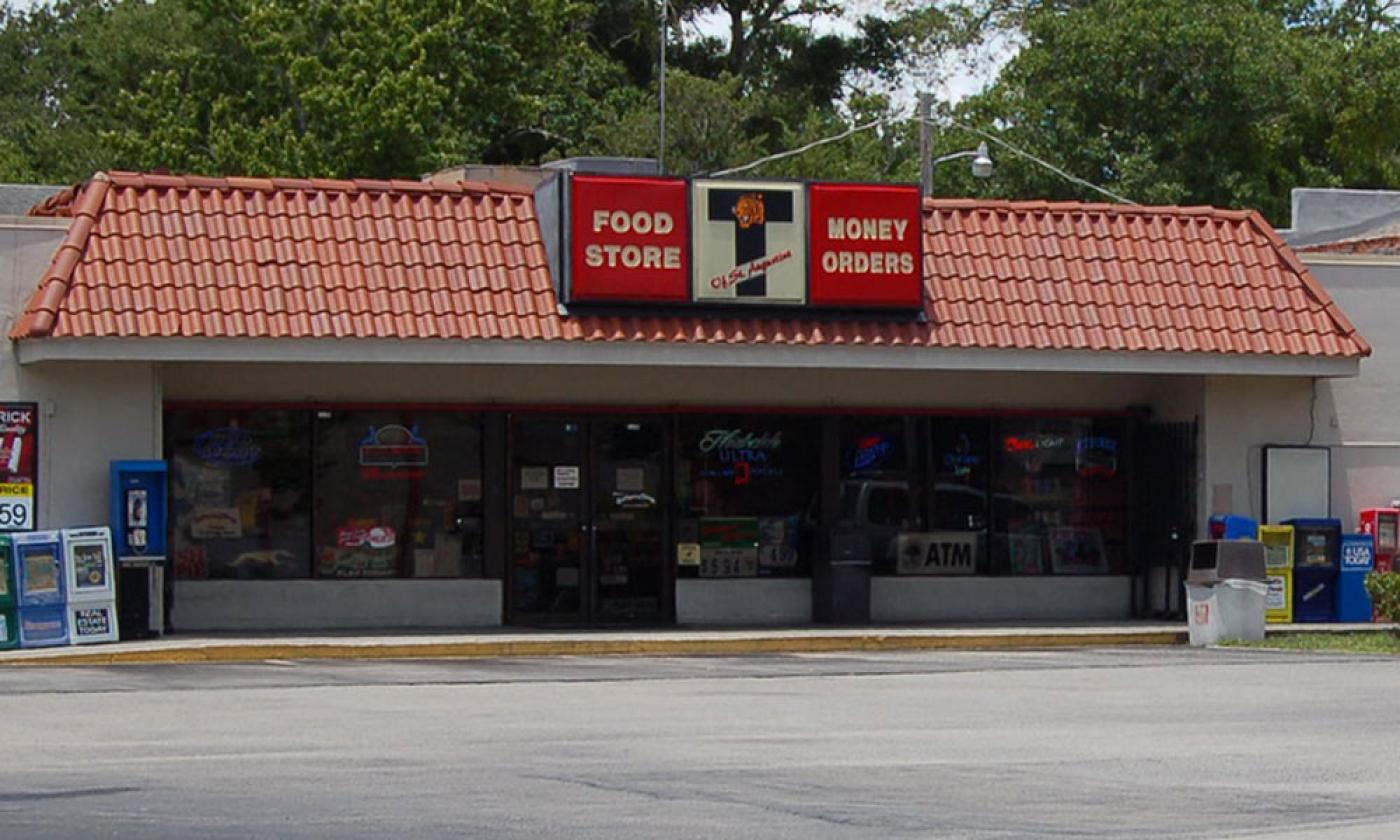 The front exterior of the Tiger Of Saint Augustine store