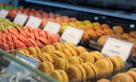 A display cases showcasing the delicious macarons available at Le Macaron on Cathedral Place in downtown St. Augustine, FL