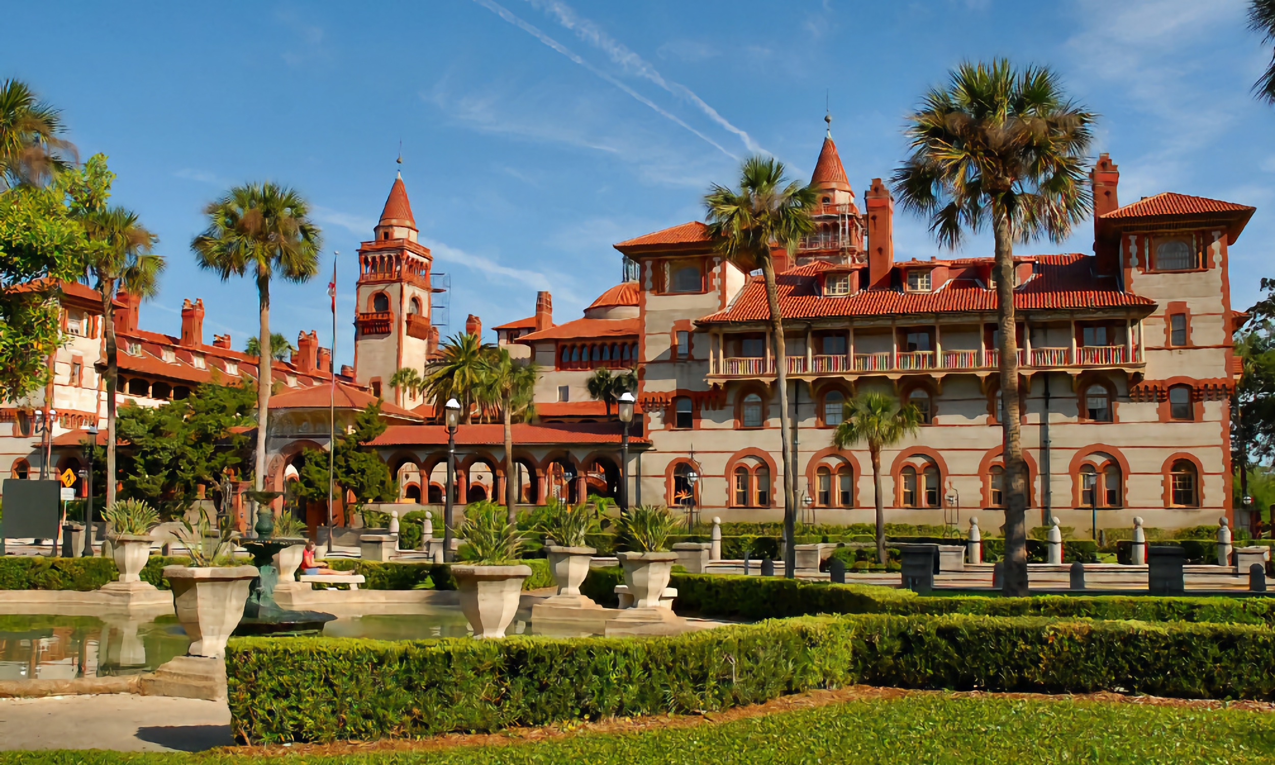 The exterior view of Flagler College / Ponce de Leon Hotel