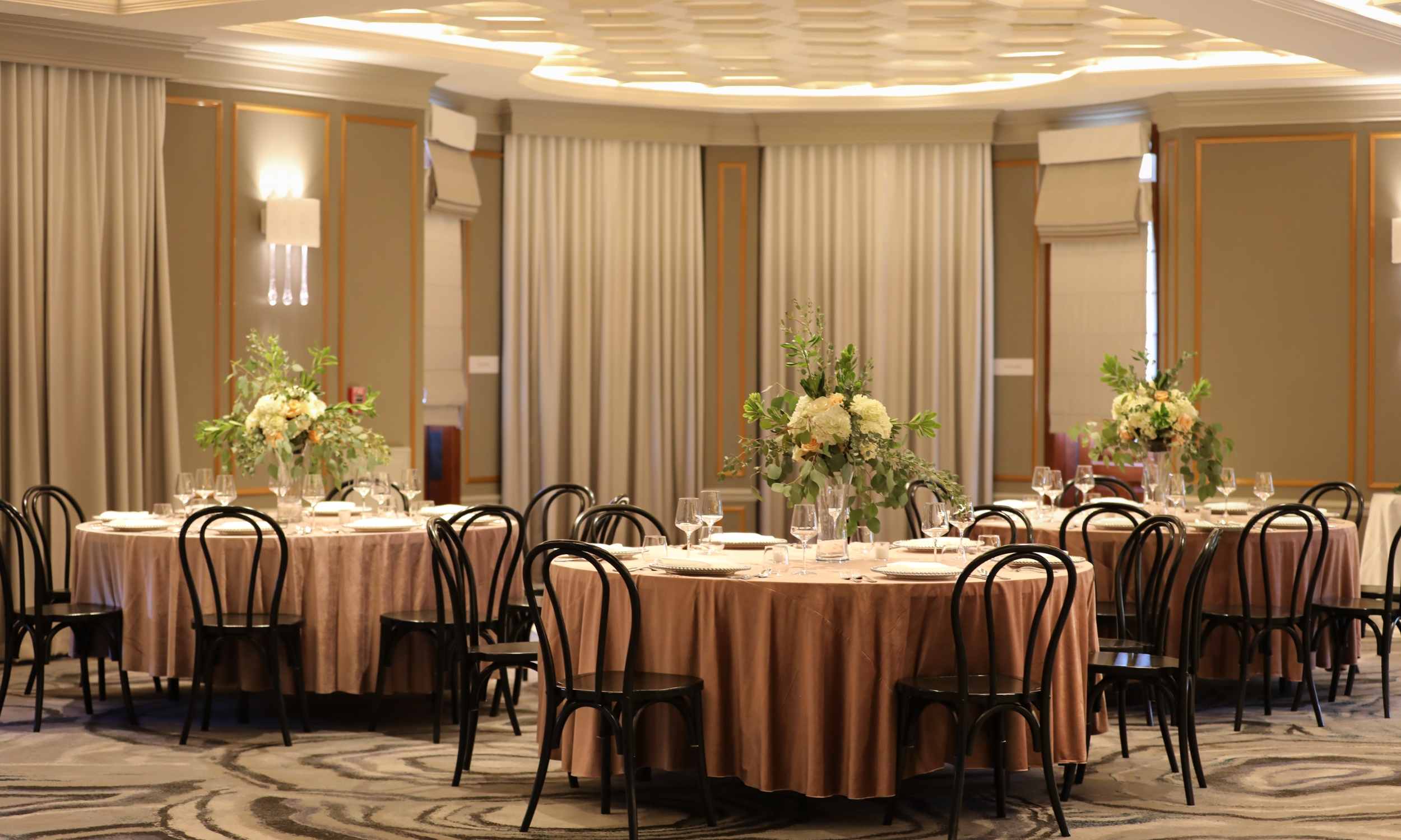 Banquet tables at Renaissance St. Augustine Historic Downtown