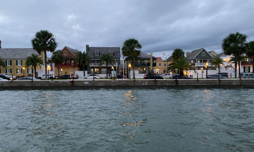 Cars along Avenida Menendez in St. Augustine.