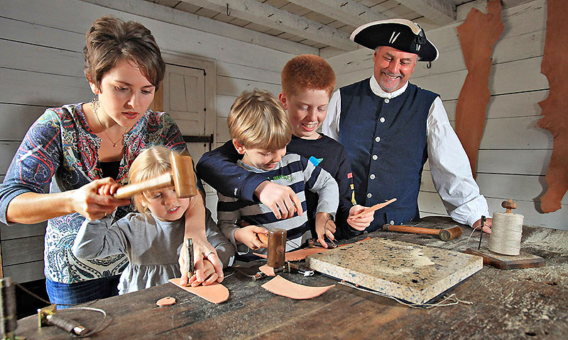Colonial Quarter Leather Shop 5x3