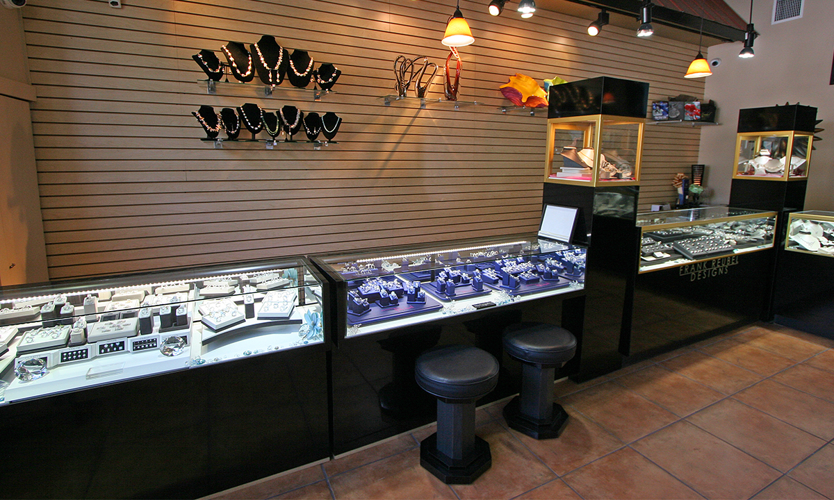 Diamonds on the Plaza Visit St Augustine
