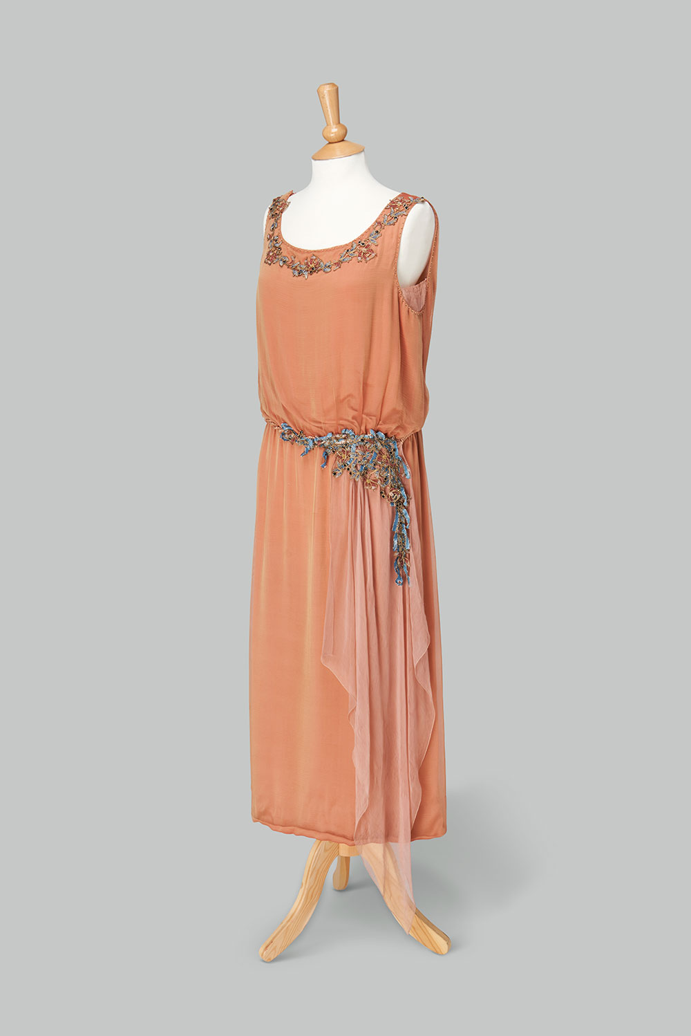 Dressing Downton Exhibit Schedule