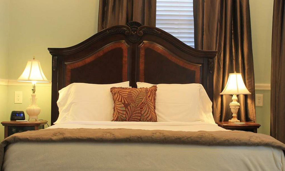 Cadiz Suite at the Victorian House Cadiz Suite at the Victorian House