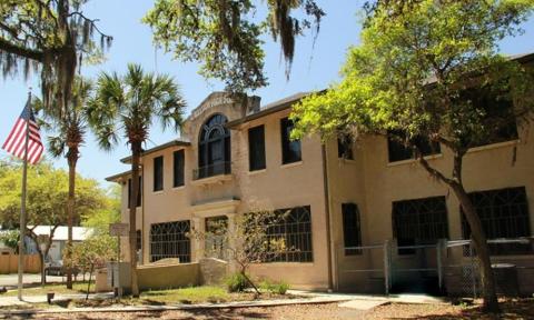 A walking tour of Lincolnville will begin at the Lincolnville Museum and Cultural Center.