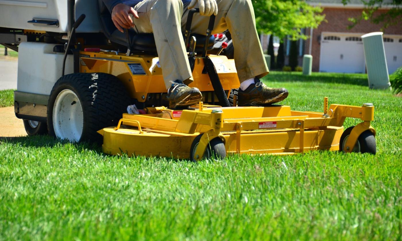 Lawn mowing service