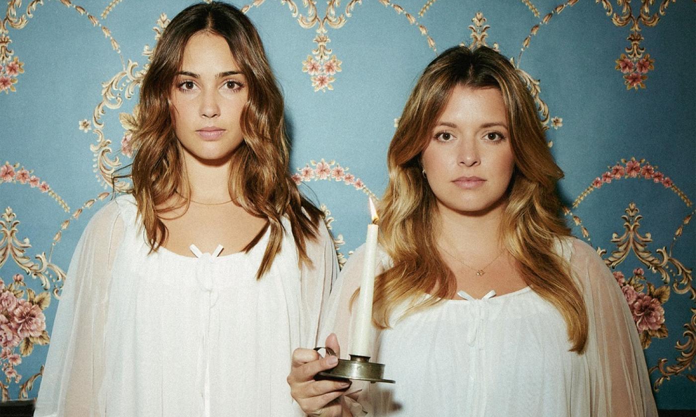 Two Girls One Ghost Podcast