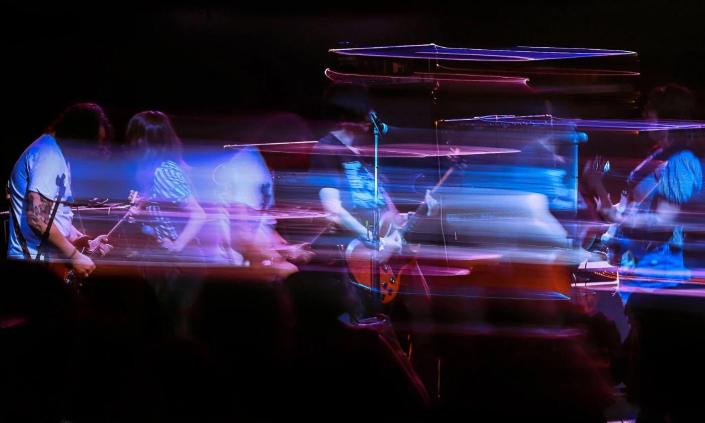 i.liedtomyself band performing live