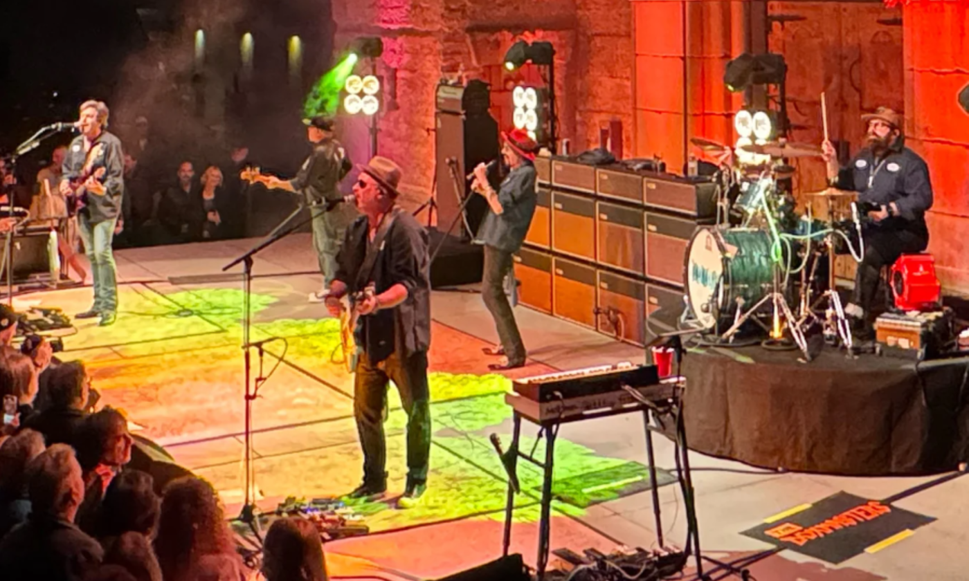 Billy Bob Thornton & The Boxmasters perform live on stage.