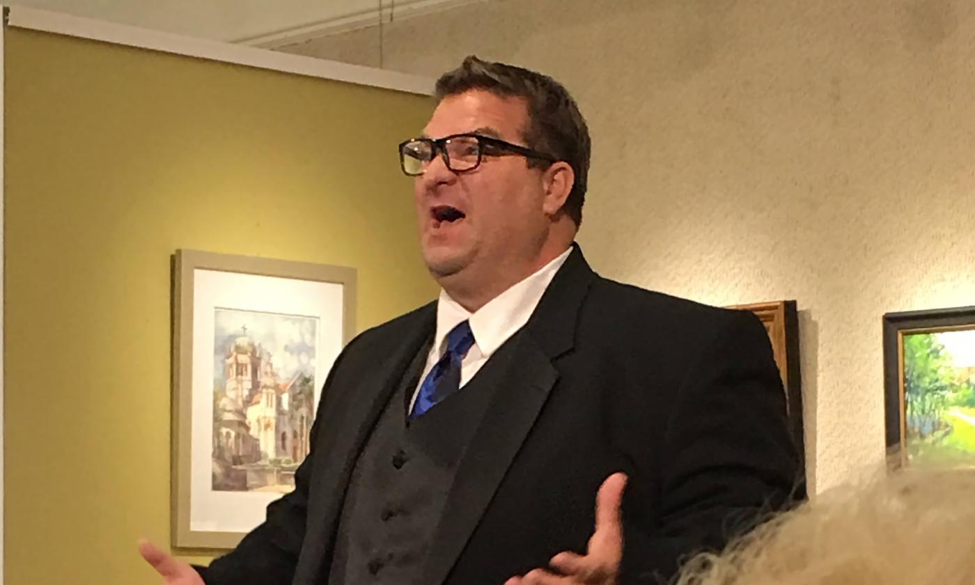 Bass-baritone singer Joe Colsant performing