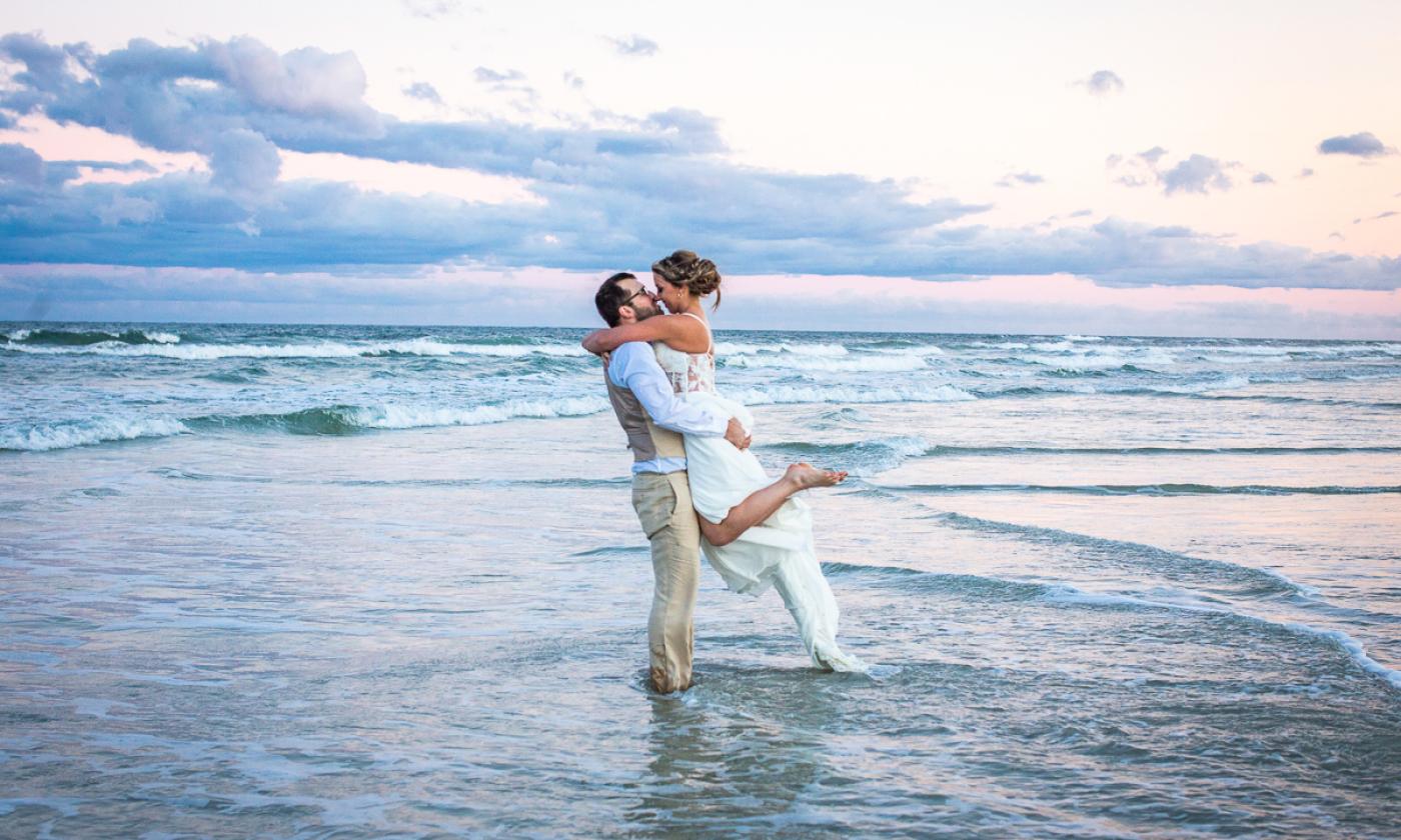 Pick the Perfect Spot for a Beach Wedding