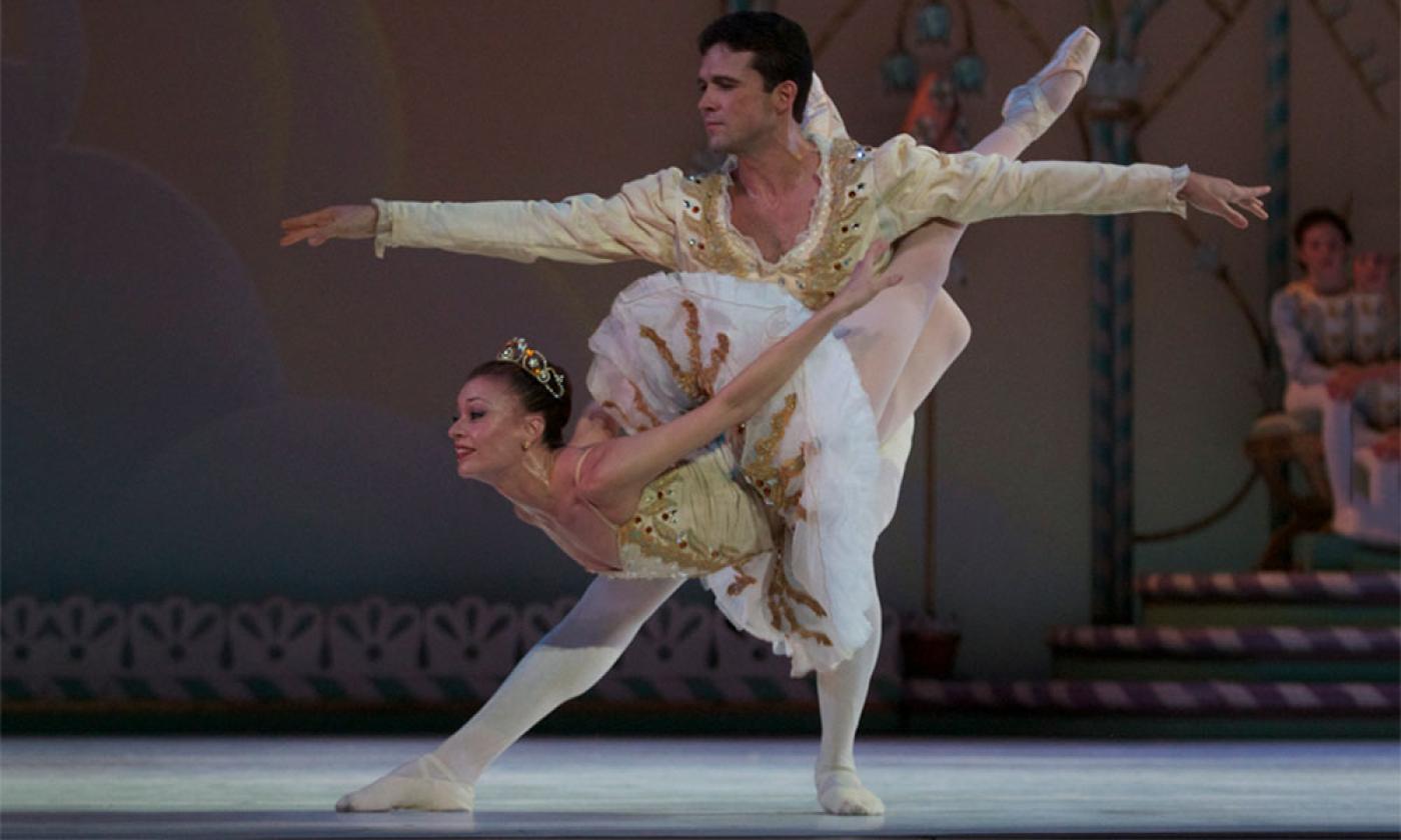 Jennifer Kronenberg and Carlos Guerra will perform in the St. Augustine Ballet's 2016 production of The Nutcracker.