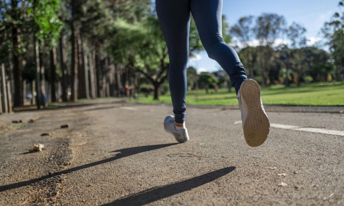 Work off your Thanksgiving dinner beforehand with a morning 5K or 1-mile fun run.