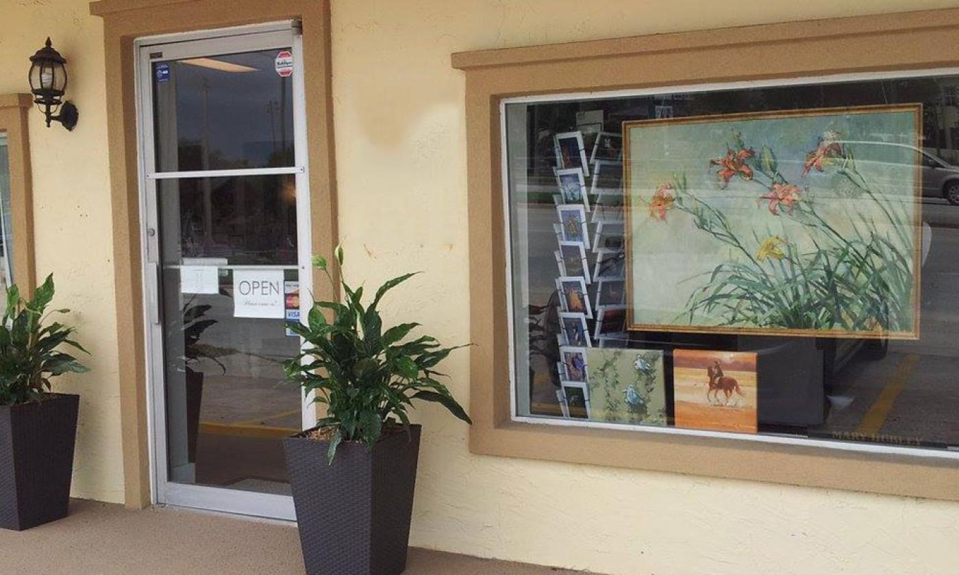 The Hubley Gallery in St. Augustine Beach offers fine art and crafts from regional artists.