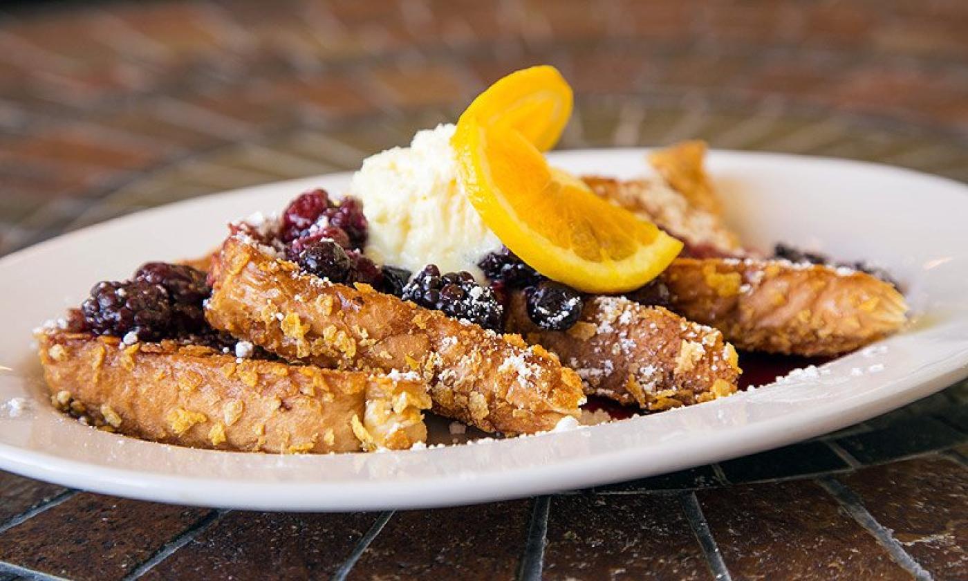 Jaybird's Restaurant in St. Augustine offers delicious food for breakfast, lunch and dinner.