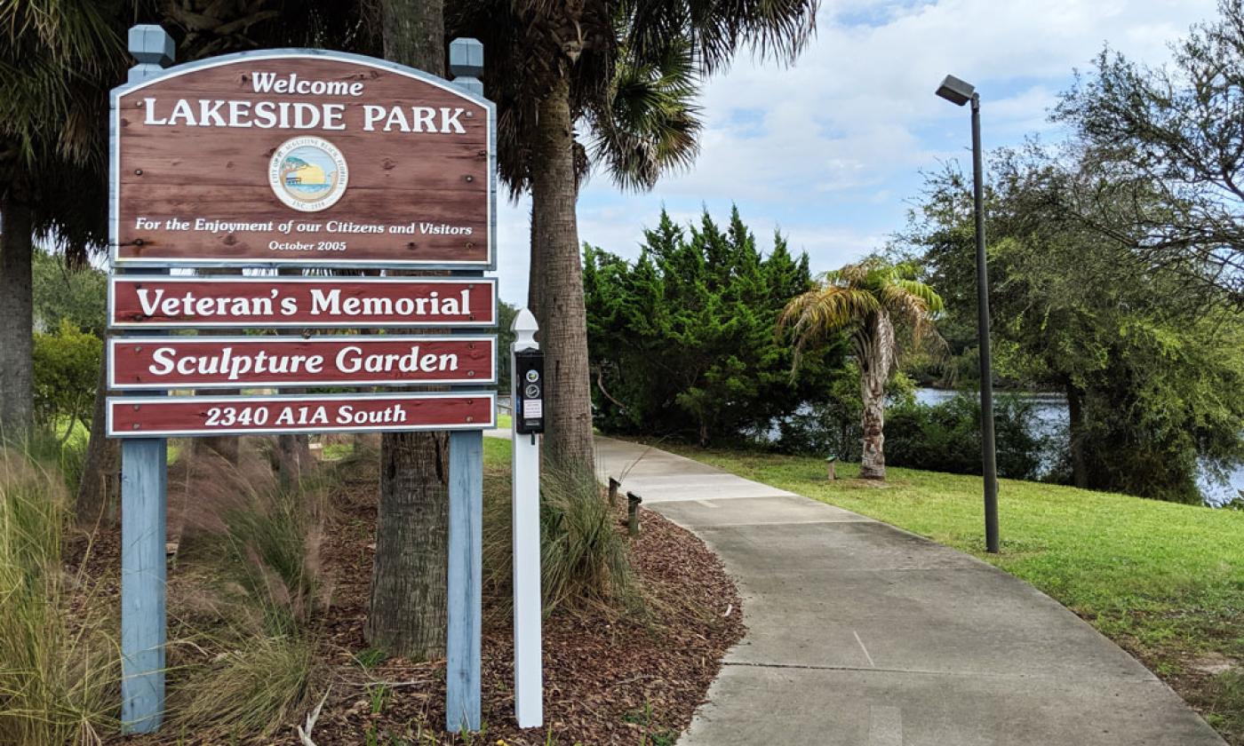 Sign at the footpath entering Lakeside Park in St. Augustine Beach.