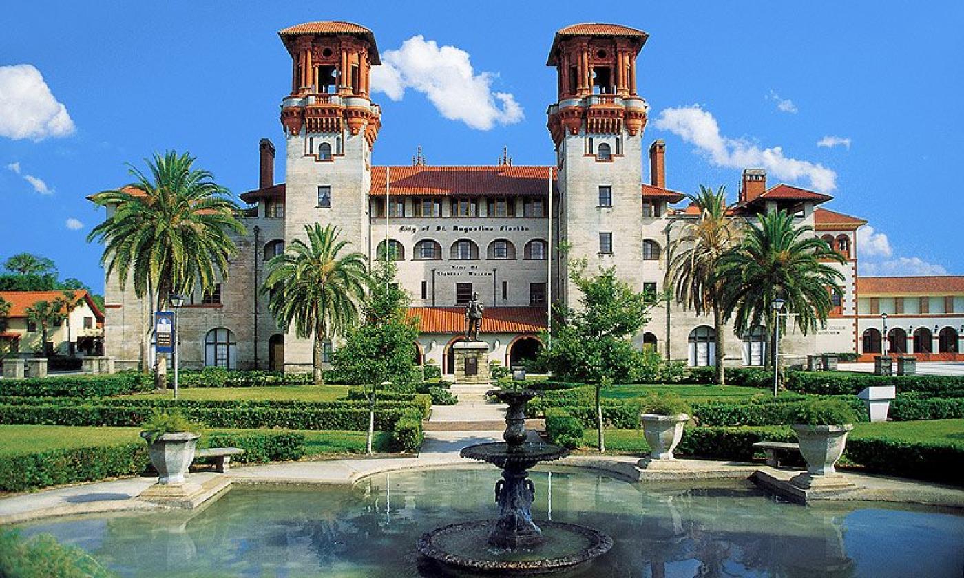 Check out antiques in the old swimming pool of Alcazar Hotel in the Lightner Museum. 