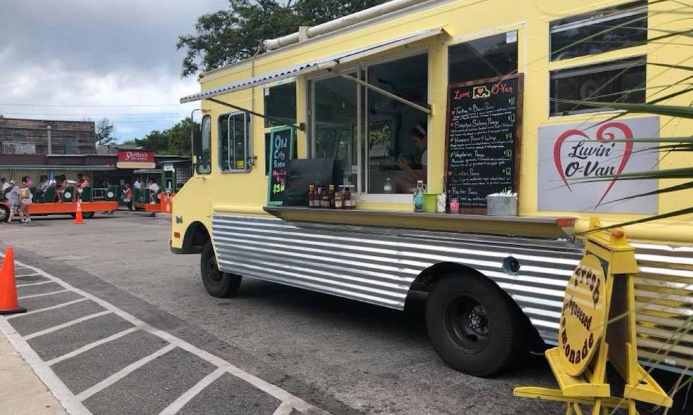 The outside of the Luvin' O-Van food truck