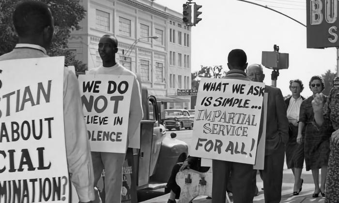 African Americans walk downtown Tallahassee to boycott and picket stores in 1960