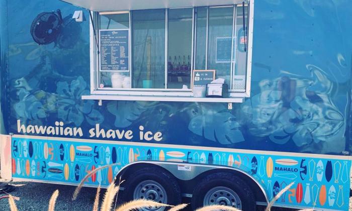 The outside look of Mr. Morgan's Shave Ice food truck