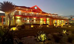Crabby's Beachside - Exterior at Night
