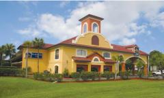 Red Roof Inn PLUS