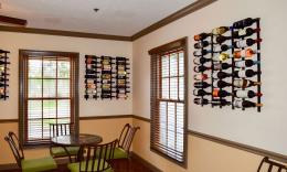 Bin 39 Wine Bar in St. Augustine, Florida, offers tastings of fine wines from Sonoma and Napa Valleys.