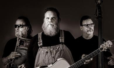 The Dewey Via Band, three musicians with washboard, guitar and upright bass