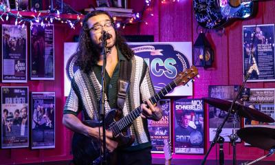 The young artist performing live