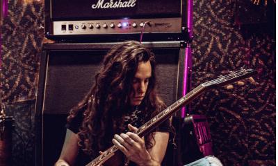 Guitarist Buddy Crump with guitar