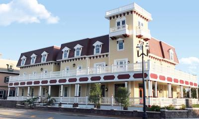 The exterior of the Renaissance St. Augustine Historic Downtown Hotel.