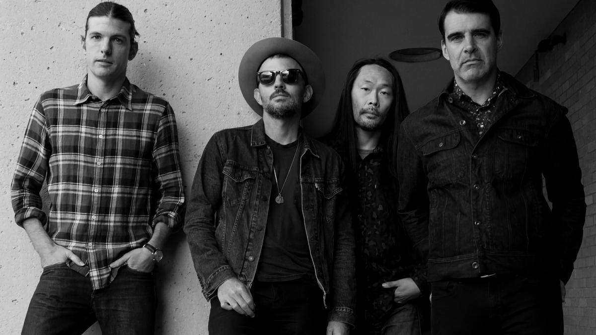 the-avett-brothers-at-the-st-augustine-amphitheatre-visit-st-augustine