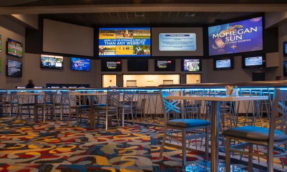 The dining room at bestbet in St. Augustine