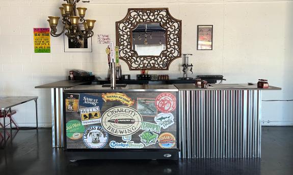 The Rock N Roll CIrcus back room features a bar.
