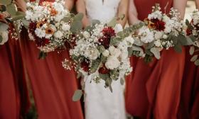 Bridal party with floral arrangements — LA Event STA