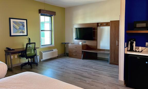 A spacious double-queen room at the Holiday Inn Express in Vilano Beach