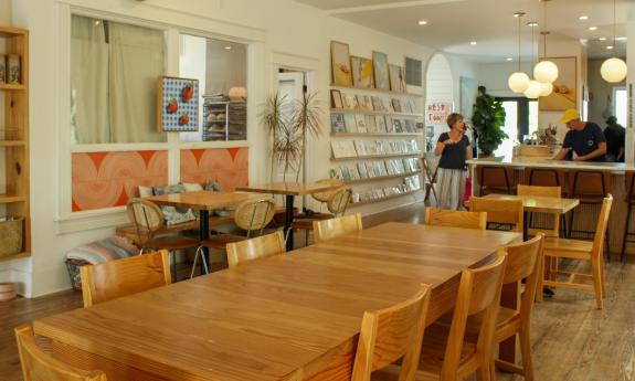 One interior view of the Sunday gathering table restaurant