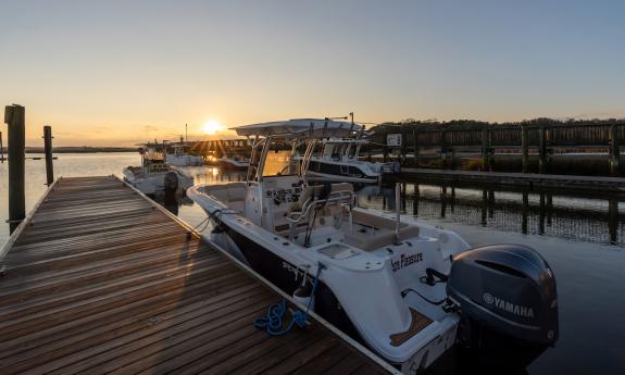 Boats docked at Cat's Paw Marina