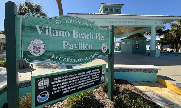 The Vilano Beach Pier entrance sign