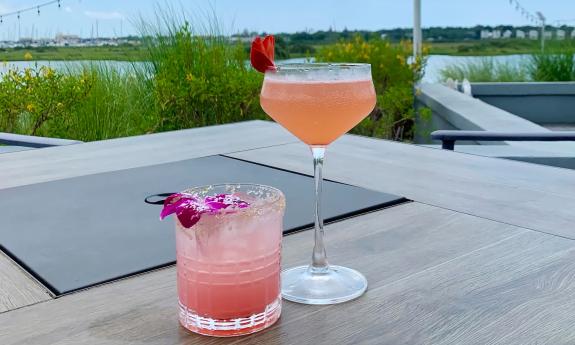 Fruity cocktails topped with garnishes