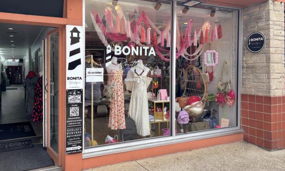 The storefront of Bonita Boutique on St. George Street