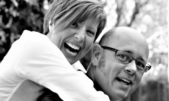 Bob Sima and wife Shannon Plummer grinning