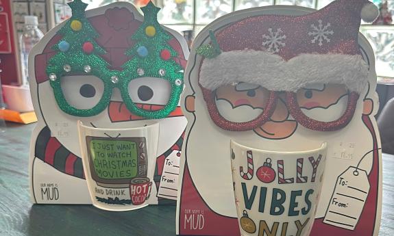 Gift mugs for the Christmas holiday