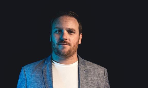 Musician Scott Halls headshot