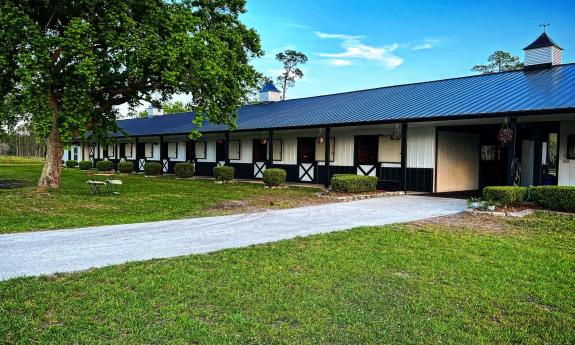 The exterior of the barn at Meant To Be Equestrian