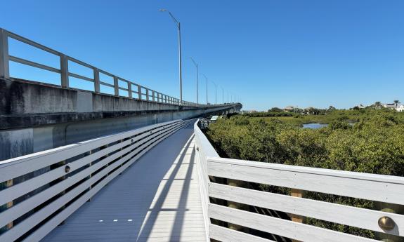 The boardwalk along the Francis and Mary Usina Bridge