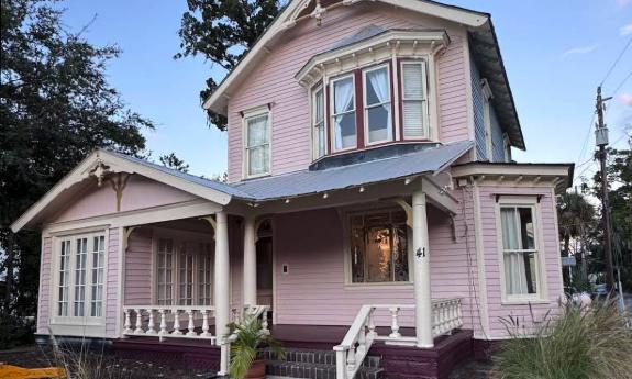 The exterior of Good Condition