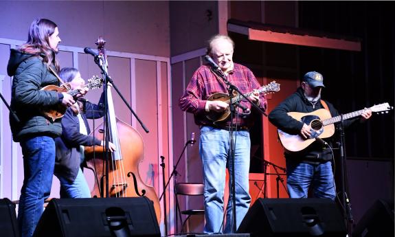 Red and Chris Henry and their All-Star Band, photo by Gail Carson
