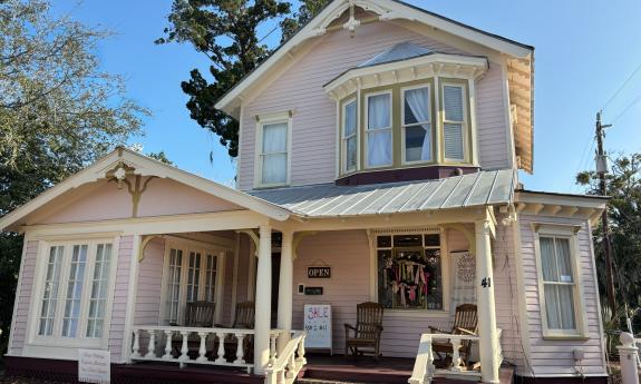 The exterior of Good Condition on San Marco Avenue